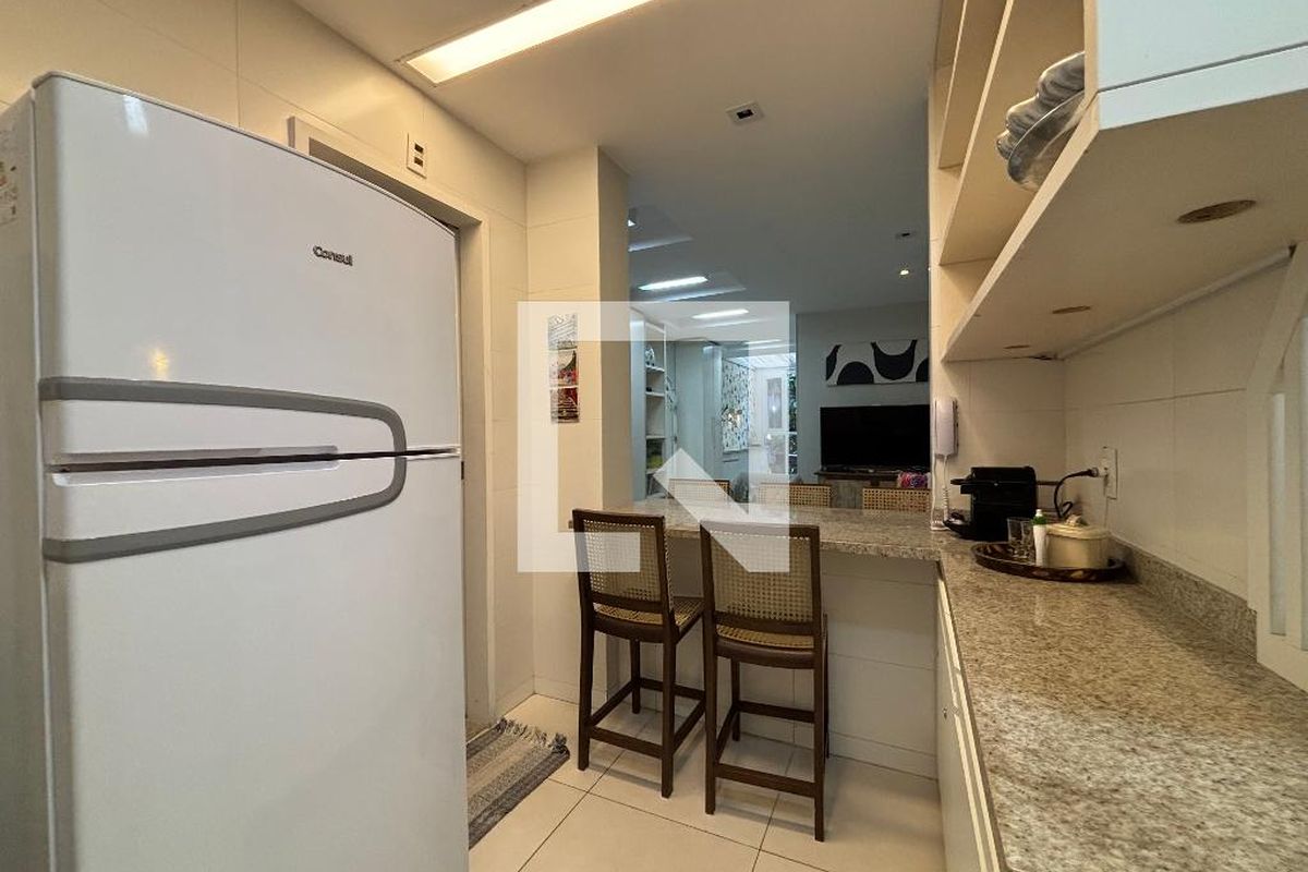 Apartamento, 2 quartos, 70 m² - Foto 60