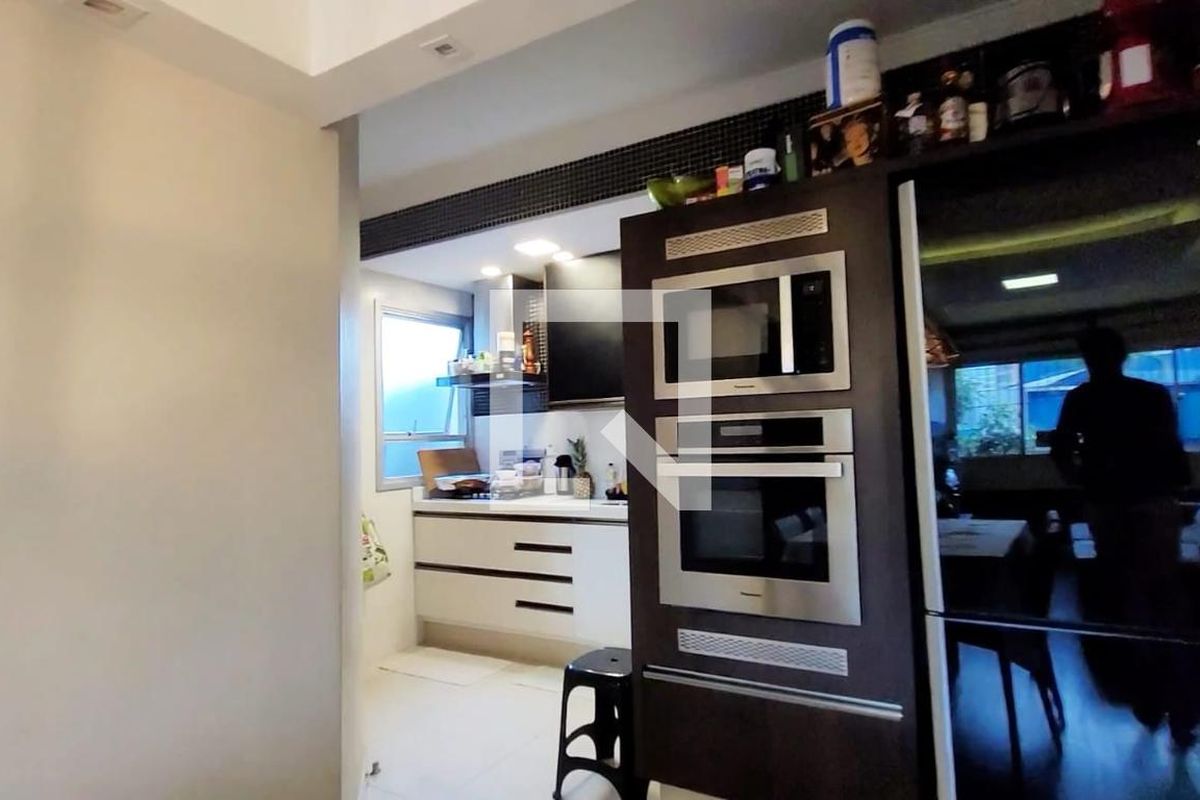 Apartamento à Venda - Cambuí, 2 Quartos,  75 m2 em , Campinas - sp | SoloBR