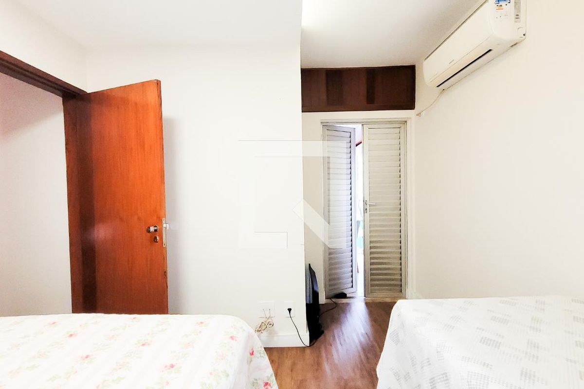 Apartamento à Venda - Cambuí, 2 Quartos,  75 m2 em , Campinas - sp | SoloBR