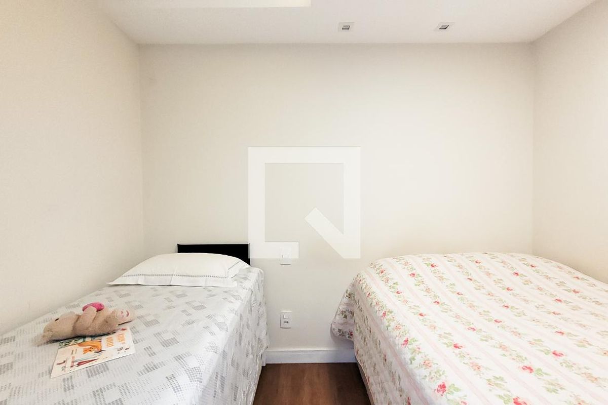 Apartamento à Venda - Cambuí, 2 Quartos,  75 m2 em , Campinas - sp | SoloBR
