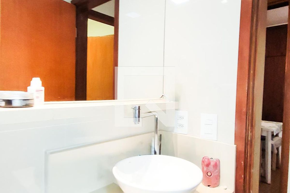 Apartamento à Venda - Cambuí, 2 Quartos,  75 m2 em , Campinas - sp | SoloBR