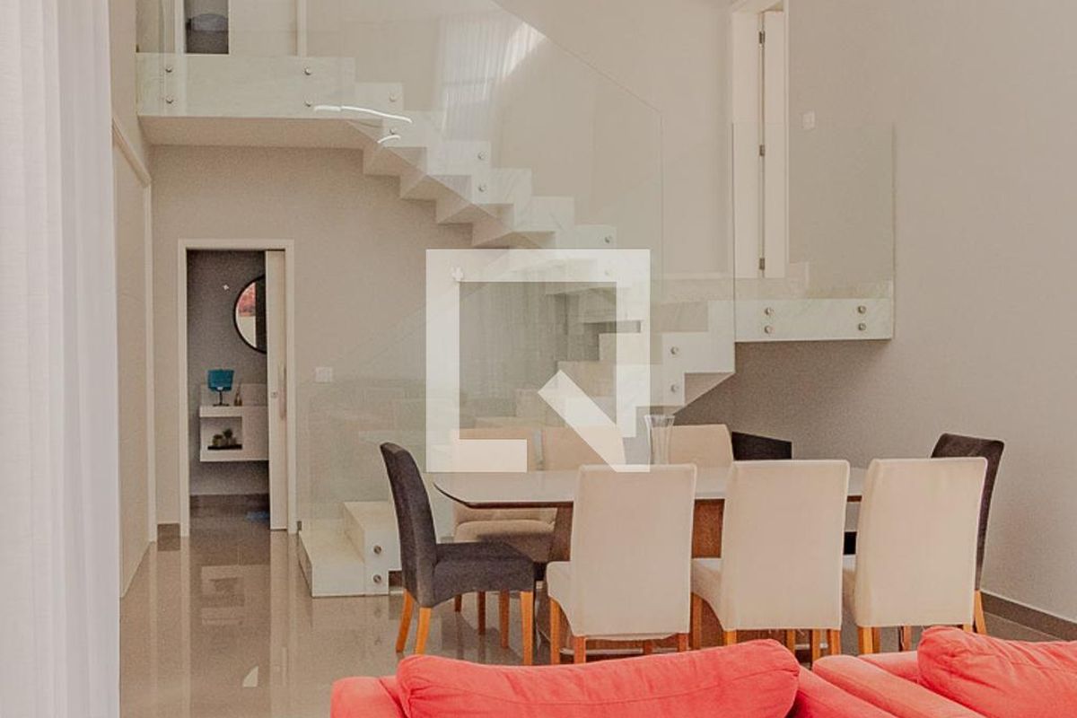 Casa à Venda - Swiss Park, 3 Quartos,  320 m2 em , Campinas - sp | SoloBR