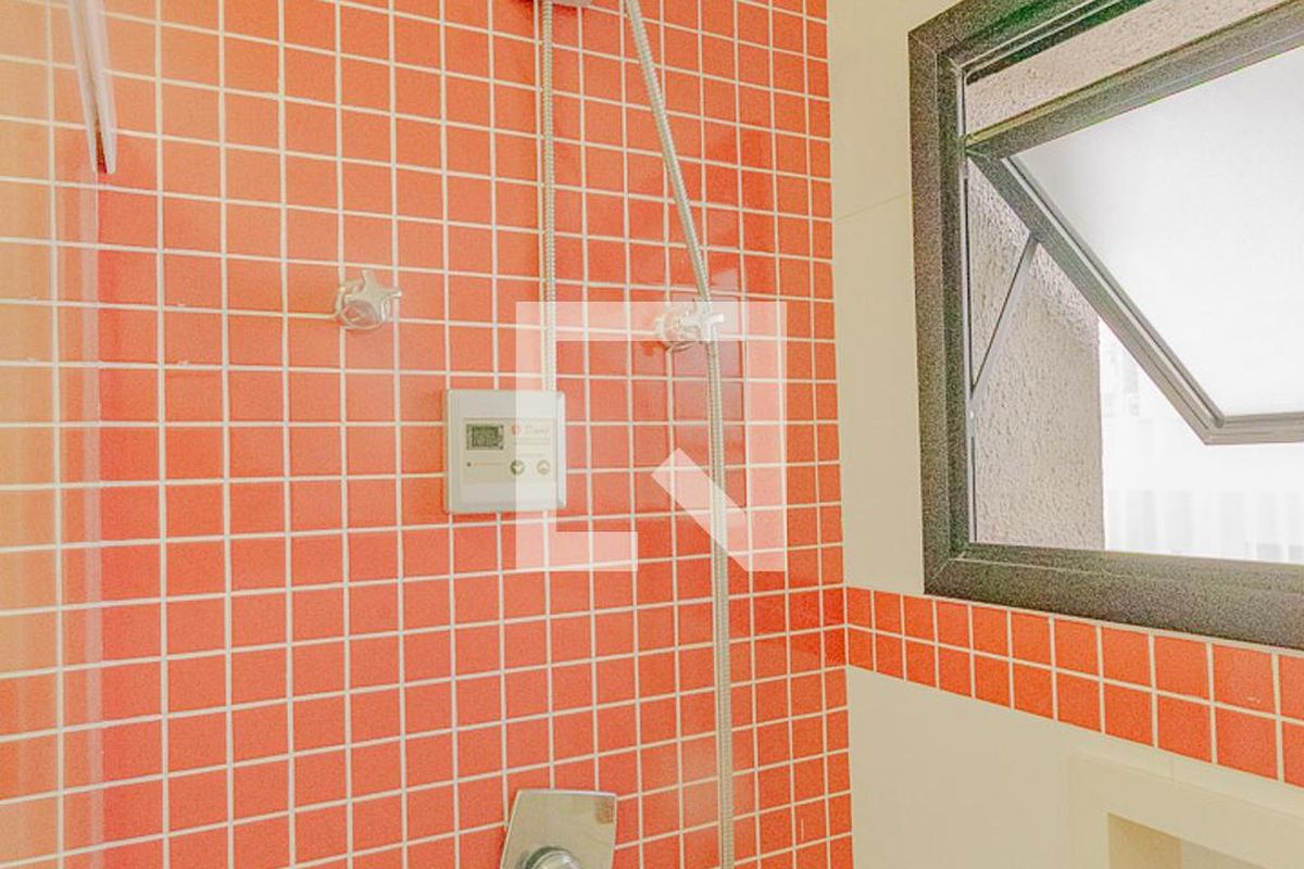 Casa à Venda - Swiss Park, 3 Quartos,  320 m2 em , Campinas - sp | SoloBR