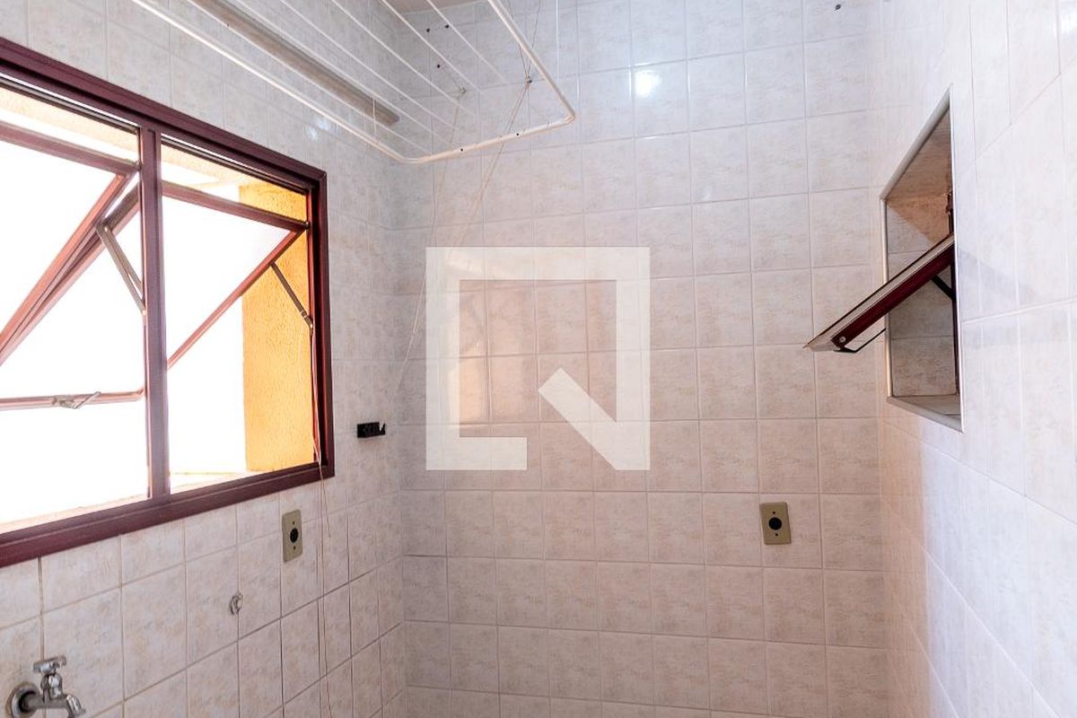 Apartamento à Venda - Centro, 1 Quarto,  84 m2 em , Campinas - sp | SoloBR
