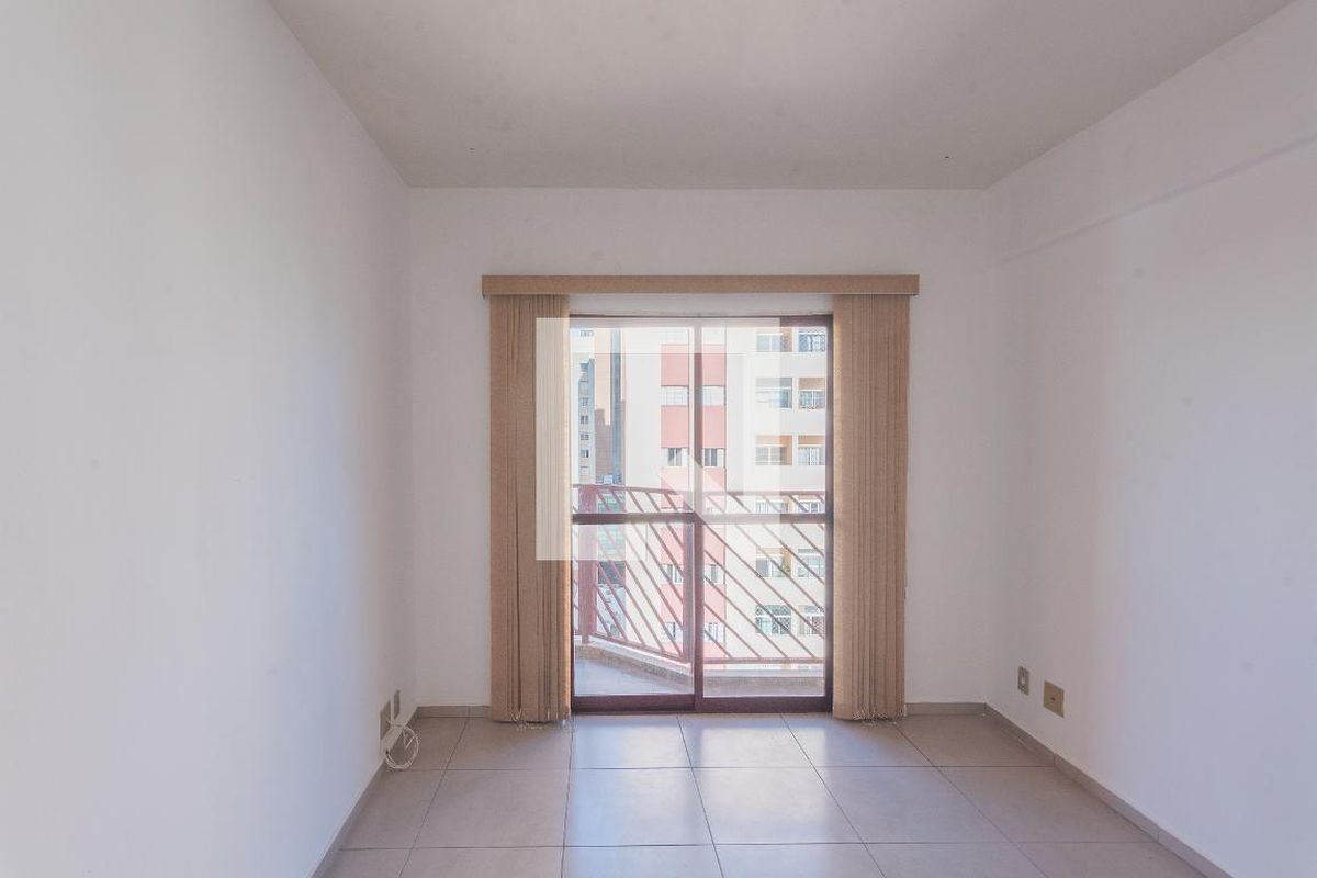 Apartamento à Venda - Centro, 1 Quarto,  84 m2 em , Campinas - sp | SoloBR