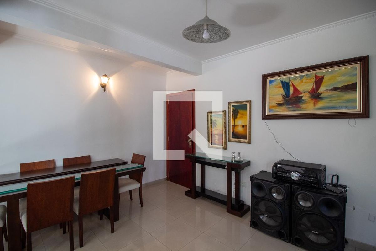 Casa, 3 quartos, 225 m² - Foto 12