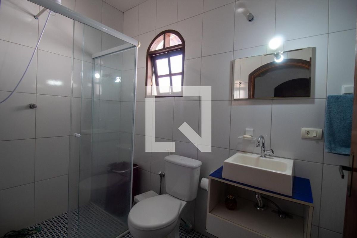 Casa, 3 quartos, 225 m² - Foto 26