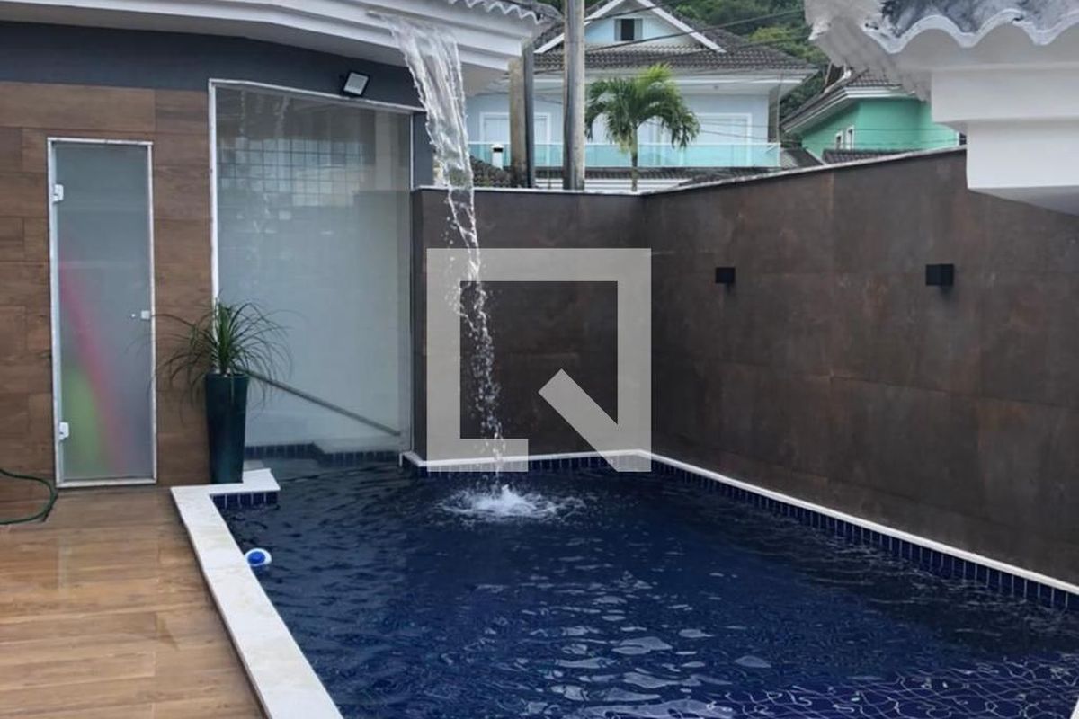 Casa, 3 quartos, 240 m² - Foto 30