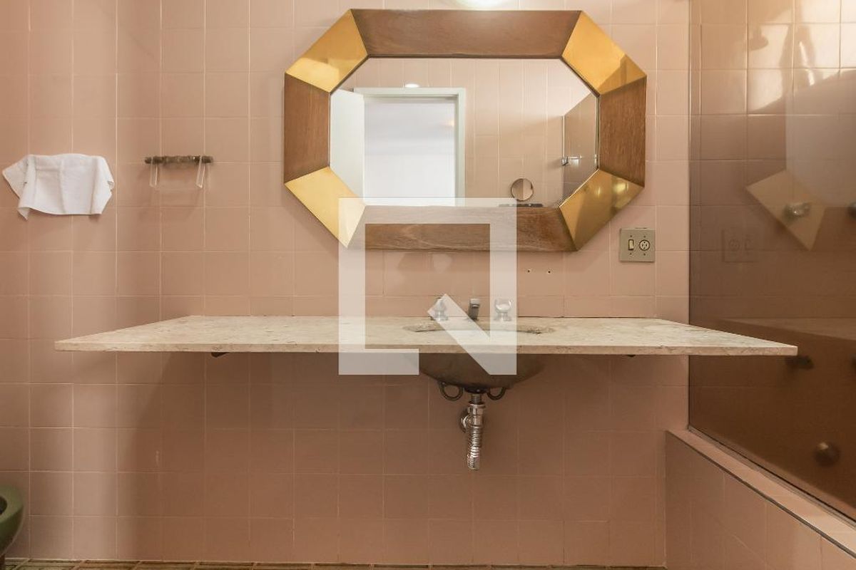Apartamento, 3 quartos, 190 m² - Foto 78