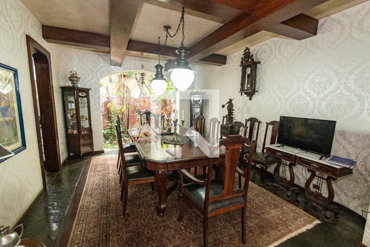 Casa, 3 quartos, 250 m² - Foto 14
