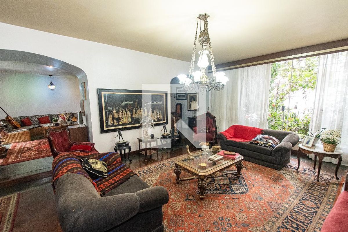 Casa, 3 quartos, 250 m² - Foto 2