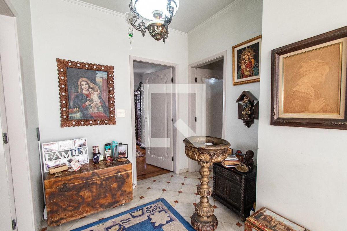 Casa, 3 quartos, 250 m² - Foto 47