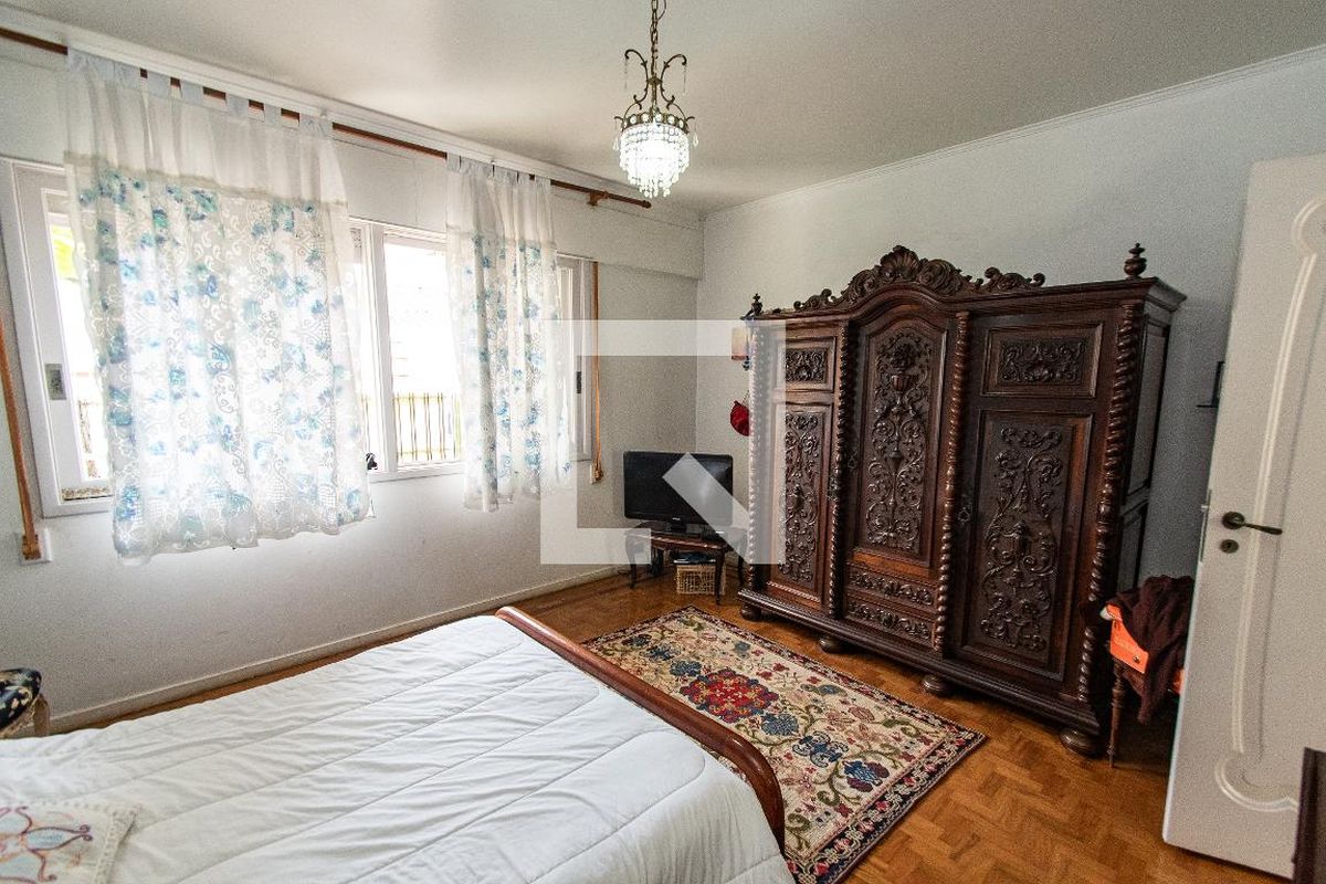 Casa, 3 quartos, 250 m² - Foto 23