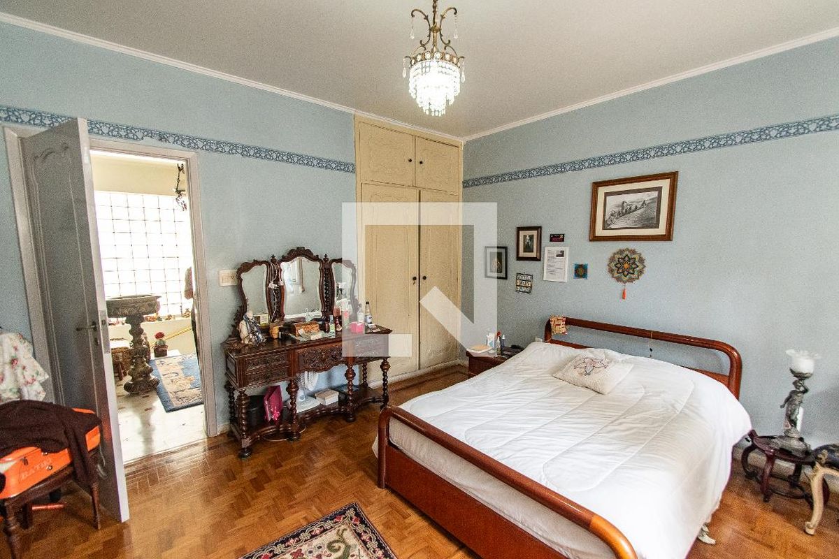 Casa, 3 quartos, 250 m² - Foto 24