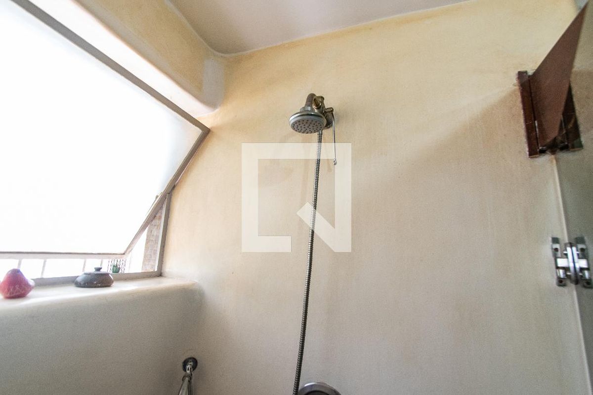 Casa, 3 quartos, 250 m² - Foto 38