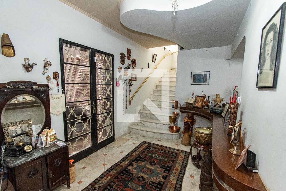 Casa, 3 quartos, 250 m² - Foto 6