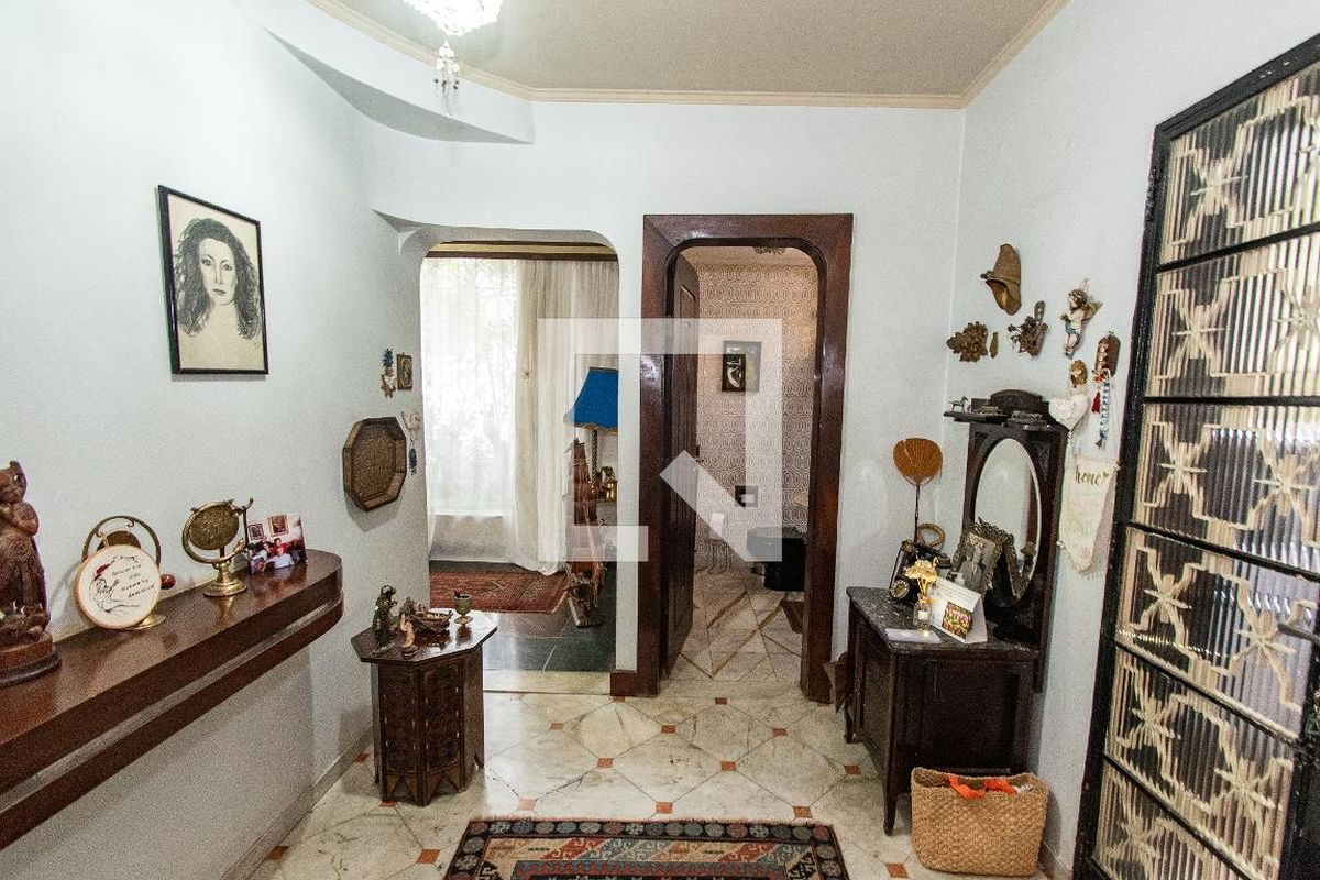 Casa, 3 quartos, 250 m² - Foto 9
