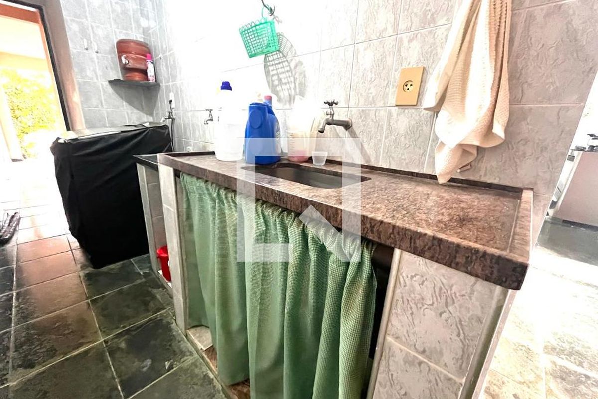Casa à Venda - Nova Campinas, 4 Quartos,  264 m2 em , Campinas - sp | SoloBR