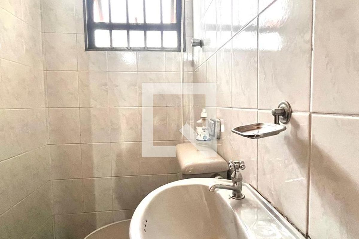 Casa à Venda - Nova Campinas, 4 Quartos,  264 m2 em , Campinas - sp | SoloBR