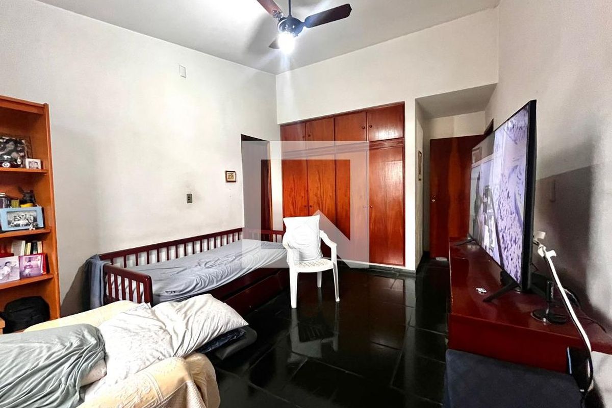 Casa à Venda - Nova Campinas, 4 Quartos,  264 m2 em , Campinas - sp | SoloBR