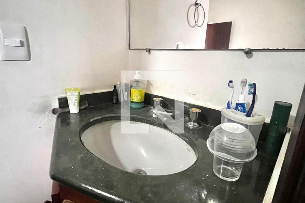 Casa à Venda - Nova Campinas, 4 Quartos,  264 m2 em , Campinas - sp | SoloBR