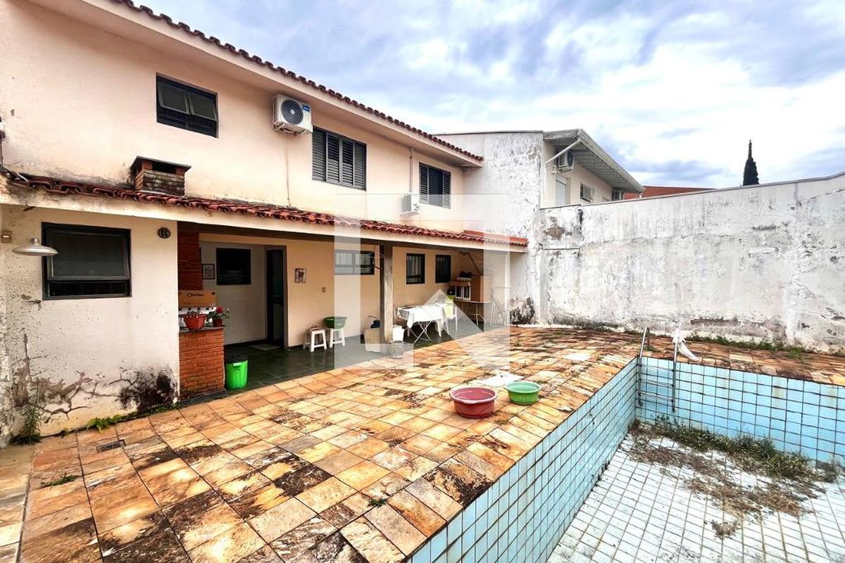 Casa à Venda - Nova Campinas, 4 Quartos,  264 m2 em , Campinas - sp | SoloBR