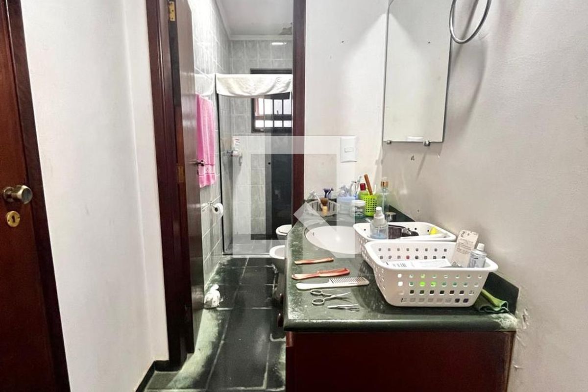 Casa à Venda - Nova Campinas, 4 Quartos,  264 m2 em , Campinas - sp | SoloBR