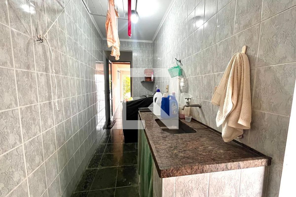 Casa à Venda - Nova Campinas, 4 Quartos,  264 m2 em , Campinas - sp | SoloBR