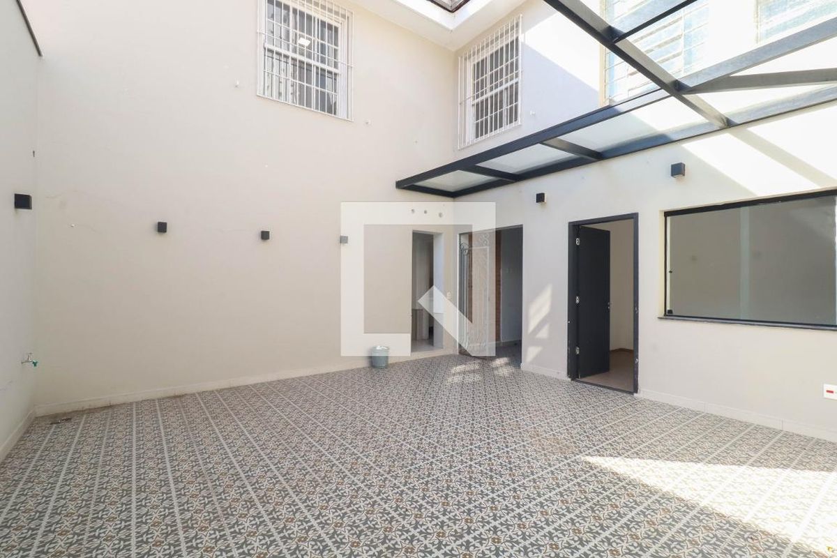 Casa, 4 quartos, 210 m² - Foto 50
