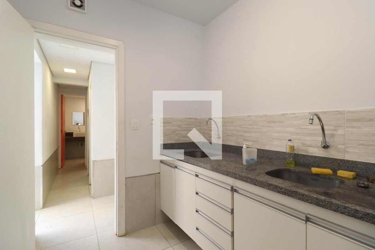 Casa, 4 quartos, 210 m² - Foto 43