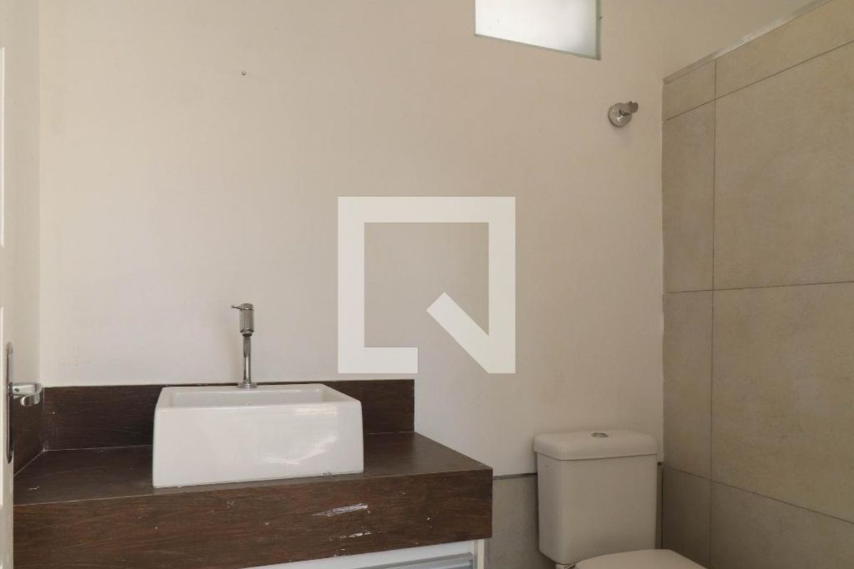 Casa, 4 quartos, 210 m² - Foto 29
