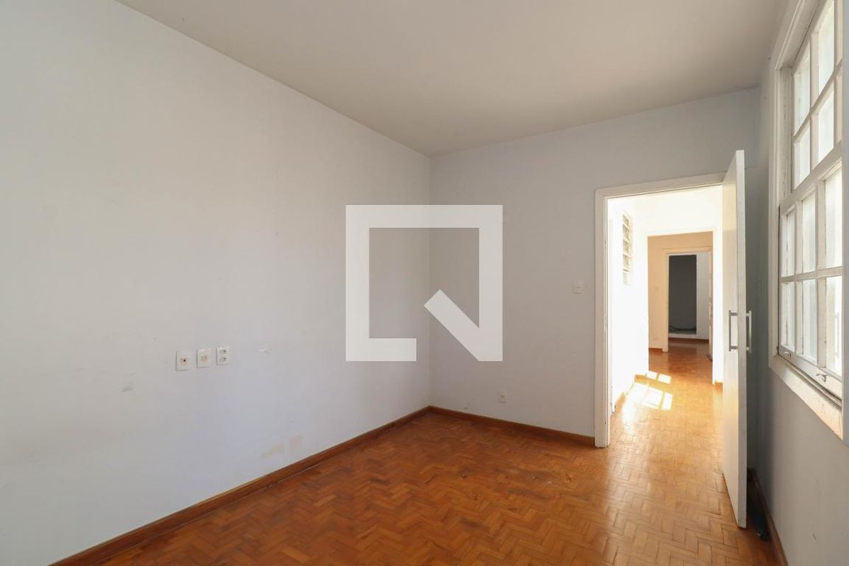 Casa, 4 quartos, 210 m² - Foto 28