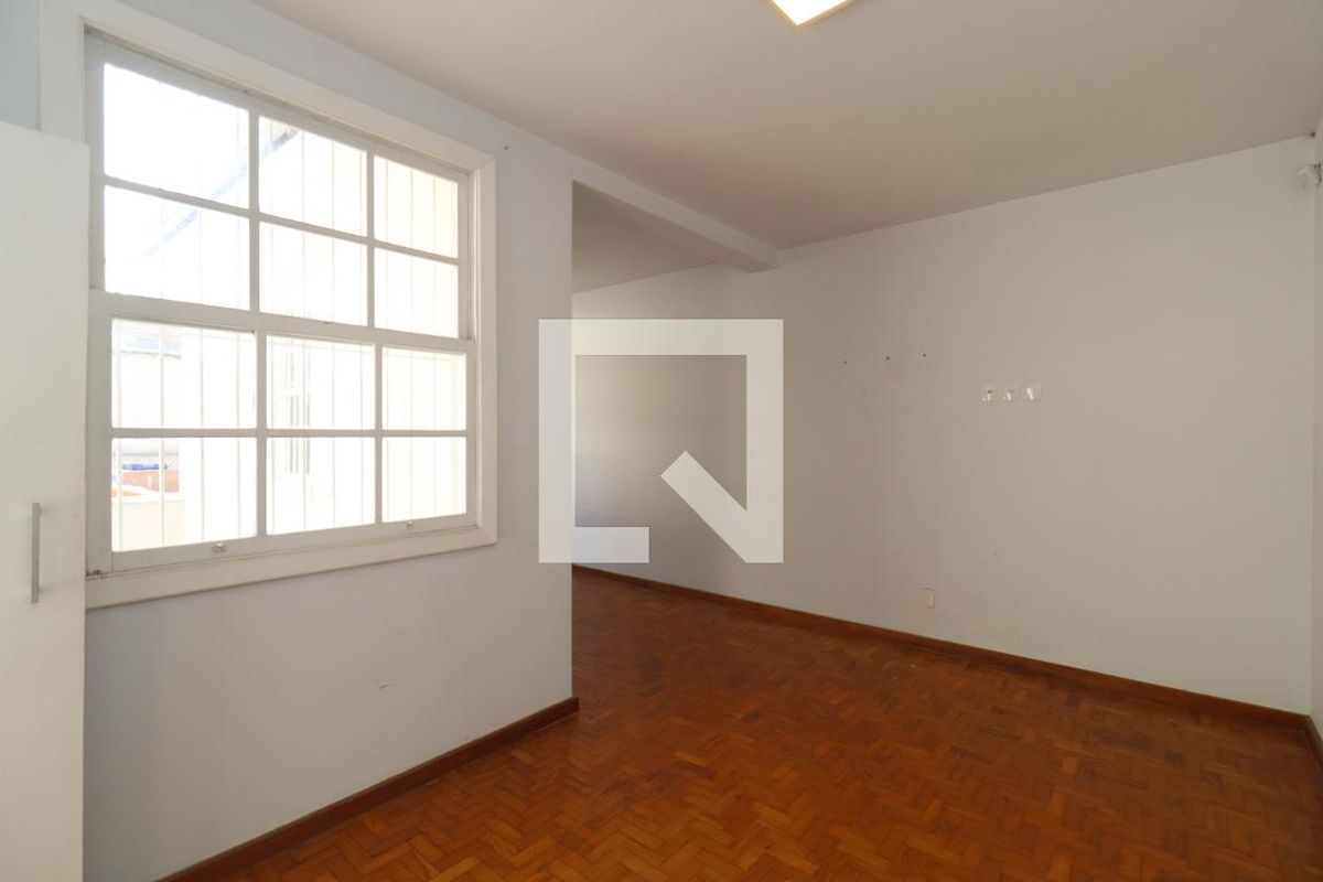 Casa, 4 quartos, 210 m² - Foto 25