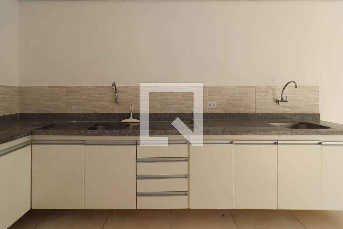 Casa, 4 quartos, 210 m² - Foto 49