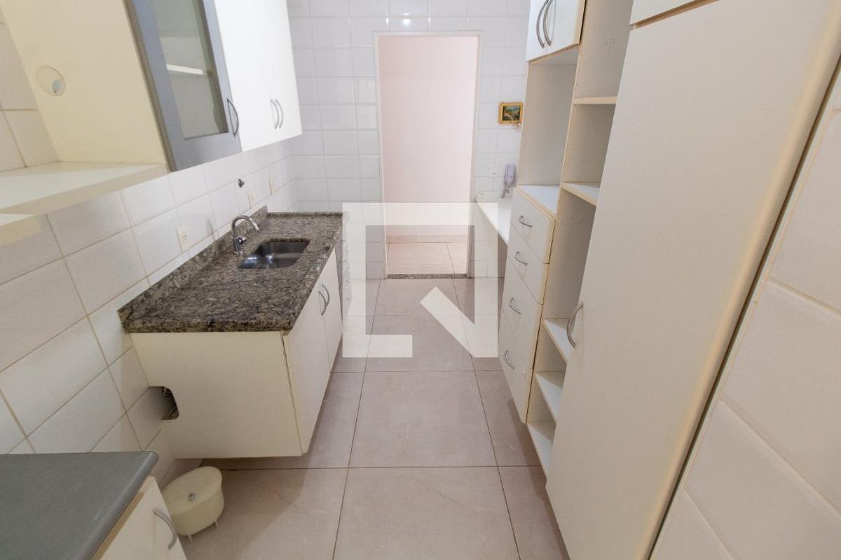 Apartamento à Venda - Centro, 2 Quartos,  70 m2 em , Campinas - sp | SoloBR