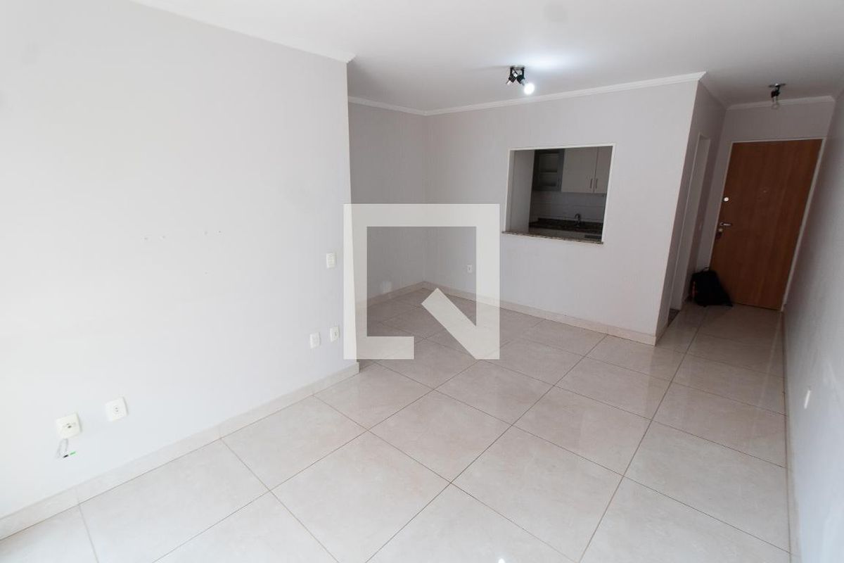 Apartamento à Venda - Centro, 2 Quartos,  70 m2 em , Campinas - sp | SoloBR