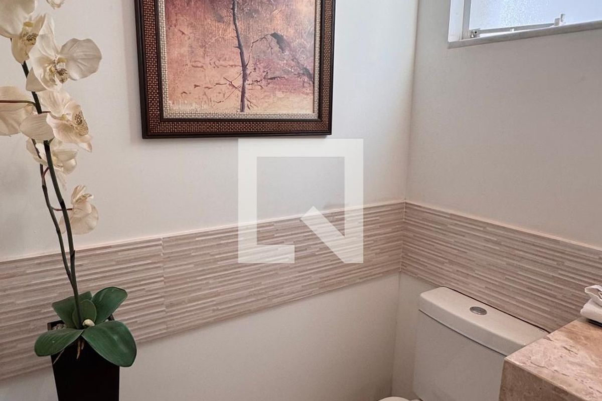 Casa à Venda - Swiss Park, 3 Quartos,  207 m2 em , Campinas - sp | SoloBR