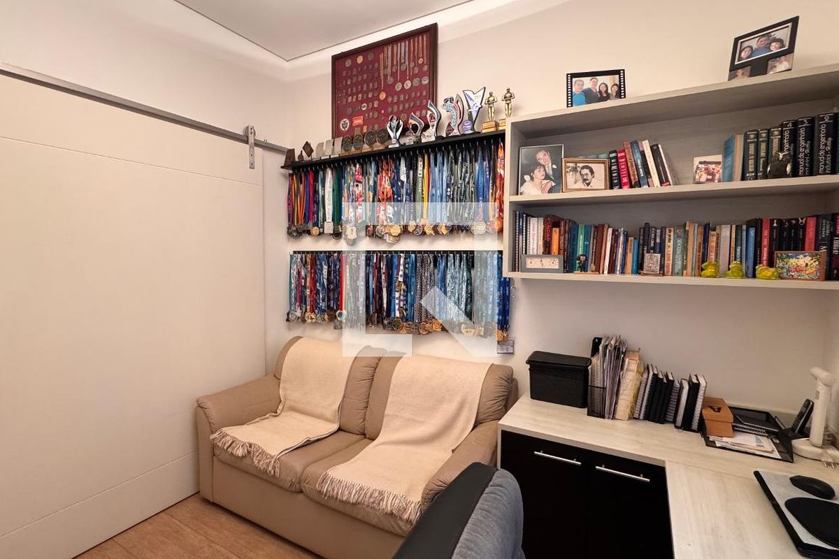 Casa à Venda - Swiss Park, 3 Quartos,  207 m2 em , Campinas - sp | SoloBR