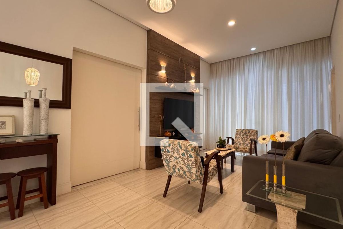 Casa à Venda - Swiss Park, 3 Quartos,  207 m2 em , Campinas - sp | SoloBR