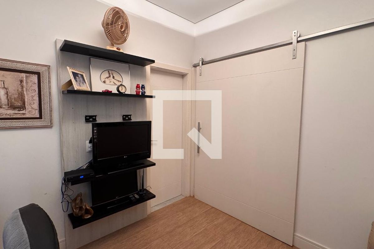 Casa à Venda - Swiss Park, 3 Quartos,  207 m2 em , Campinas - sp | SoloBR