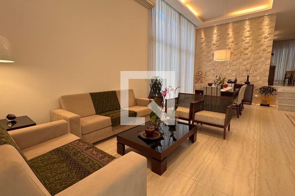 Casa à Venda - Swiss Park, 3 Quartos,  207 m2 em , Campinas - sp | SoloBR