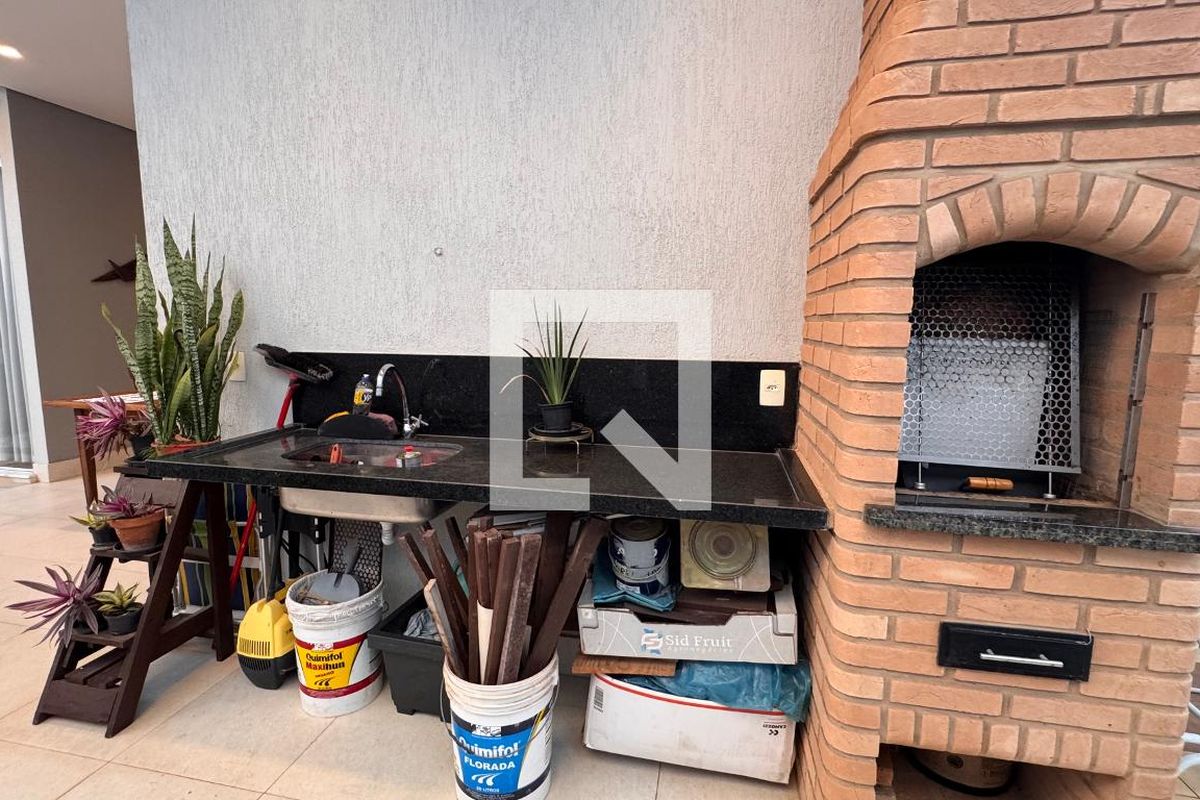 Casa à Venda - Swiss Park, 3 Quartos,  207 m2 em , Campinas - sp | SoloBR