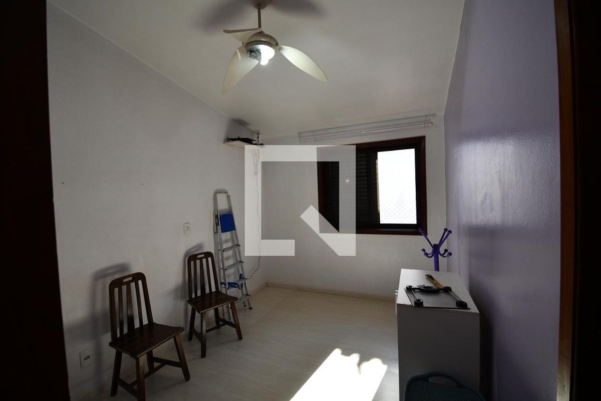 Casa à Venda - Barão Geraldo - Centro, 4 Quartos,  340 m2 em , Campinas - sp | SoloBR