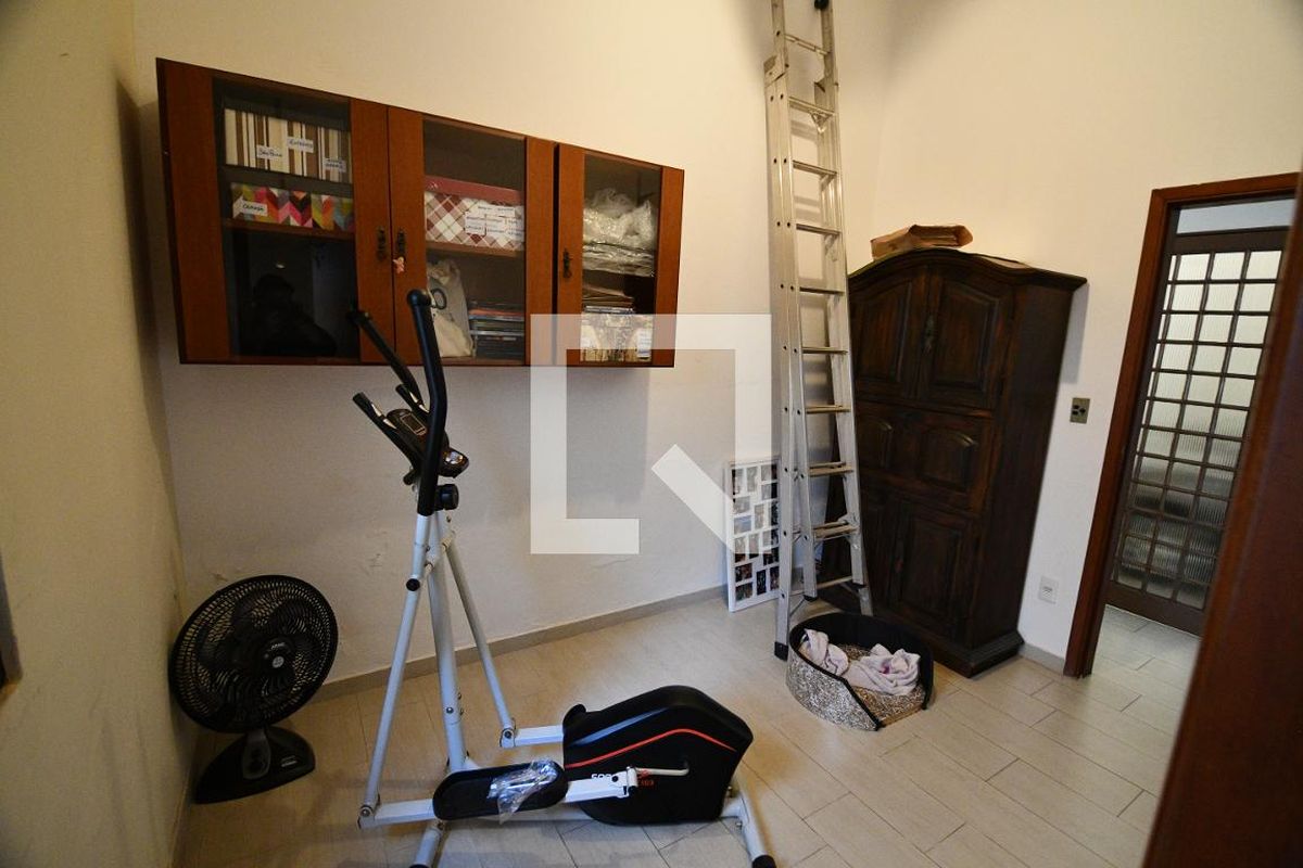 Casa à Venda - Barão Geraldo - Centro, 4 Quartos,  340 m2 em , Campinas - sp | SoloBR