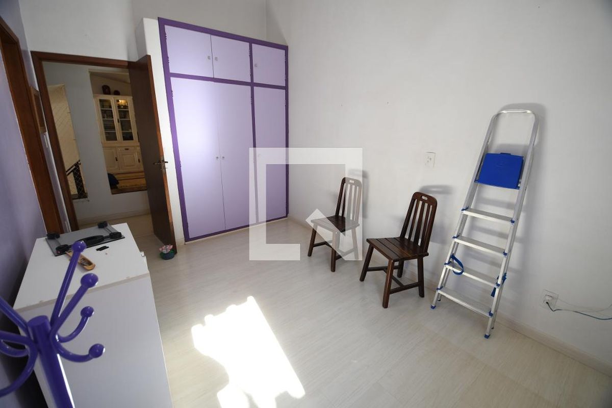 Casa à Venda - Barão Geraldo - Centro, 4 Quartos,  340 m2 em , Campinas - sp | SoloBR
