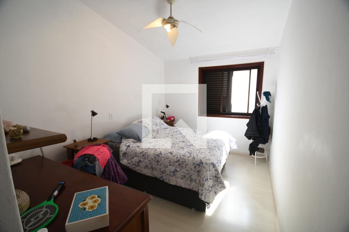 Casa à Venda - Barão Geraldo - Centro, 4 Quartos,  340 m2 em , Campinas - sp | SoloBR