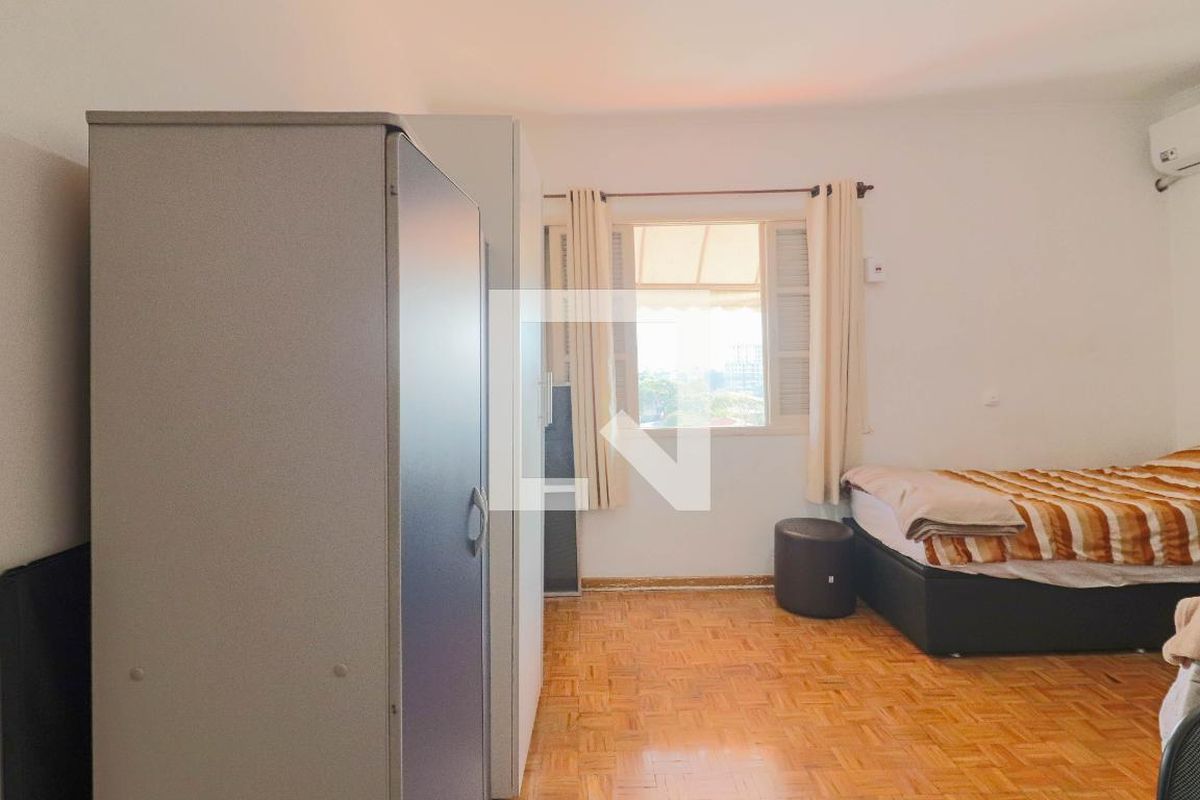 Casa, 5 quartos, 270 m² - Foto 33