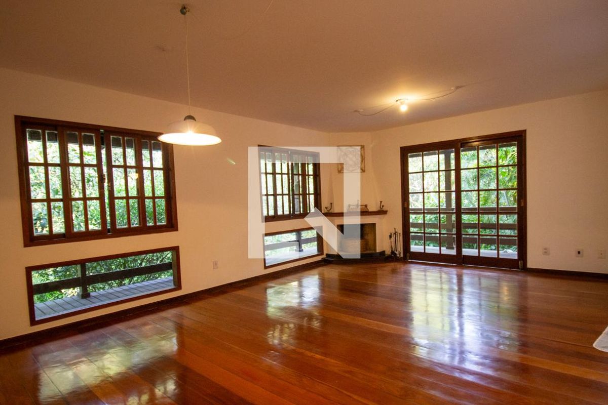 Casa, 4 quartos, 280 m² - Foto 2