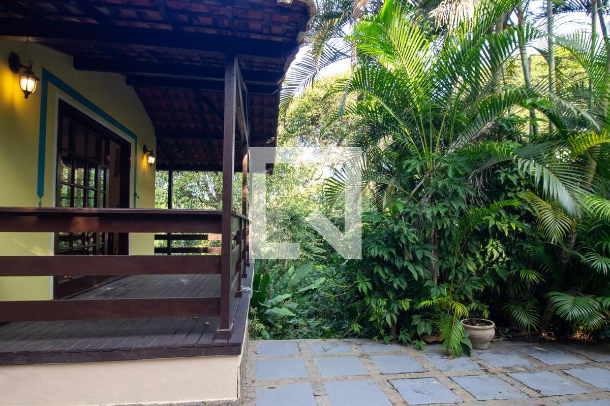 Casa, 4 quartos, 280 m² - Foto 100