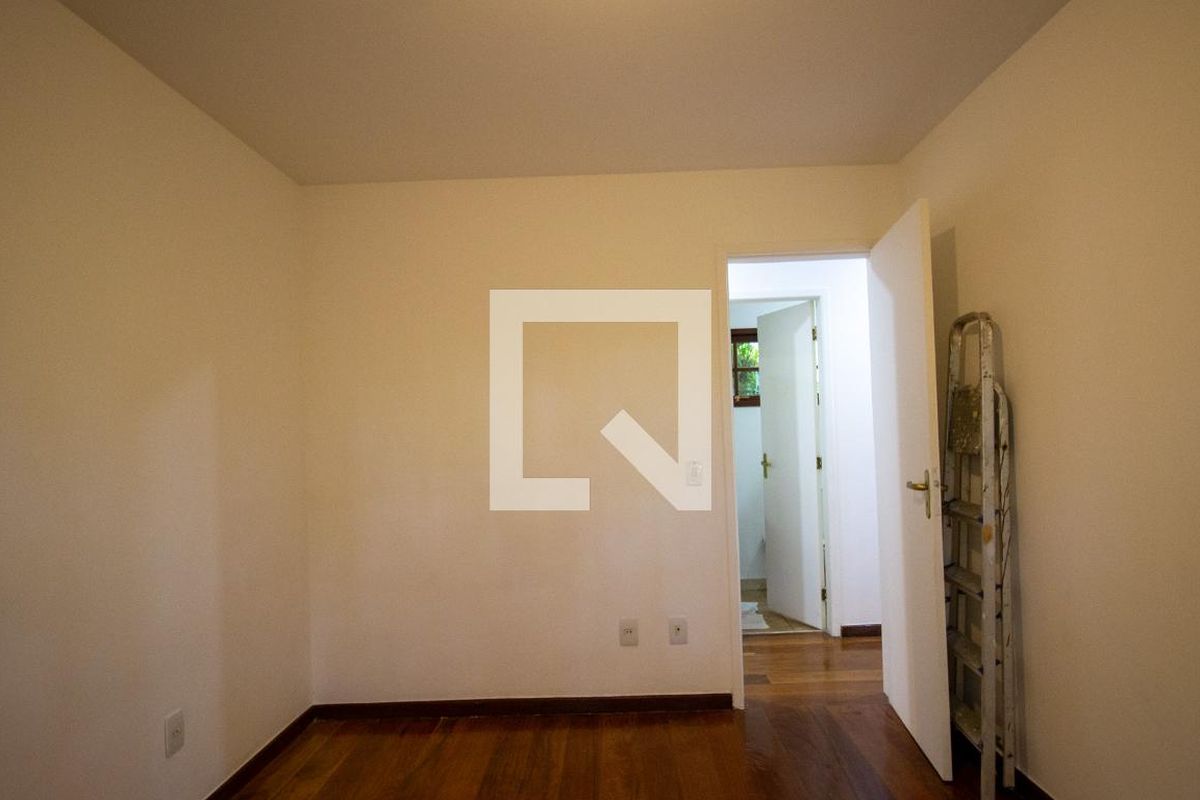 Casa, 4 quartos, 280 m² - Foto 38